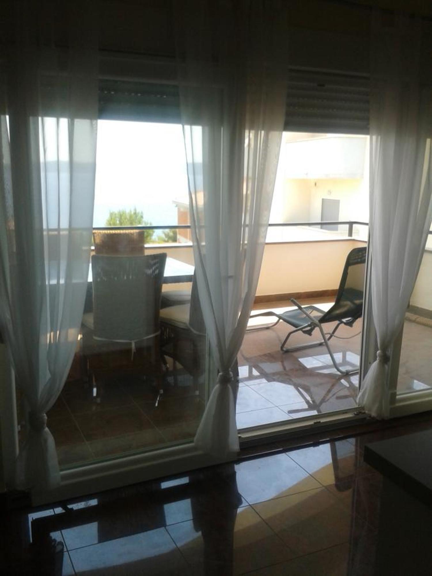 Apartmani Svalina - Seaview And 130M From Beach Trogir Exterior foto