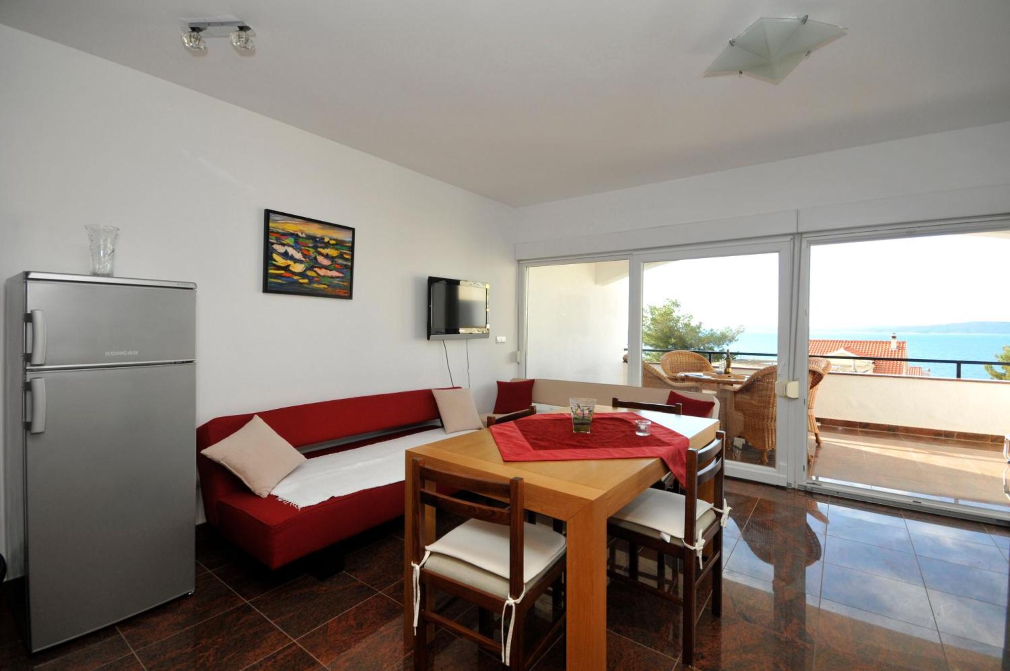 Apartmani Svalina - Seaview And 130M From Beach Trogir Exterior foto