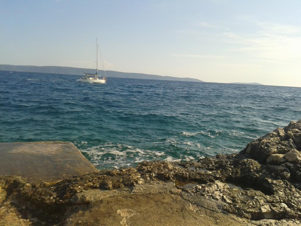 Apartmani Svalina - Seaview And 130M From Beach Trogir Exterior foto